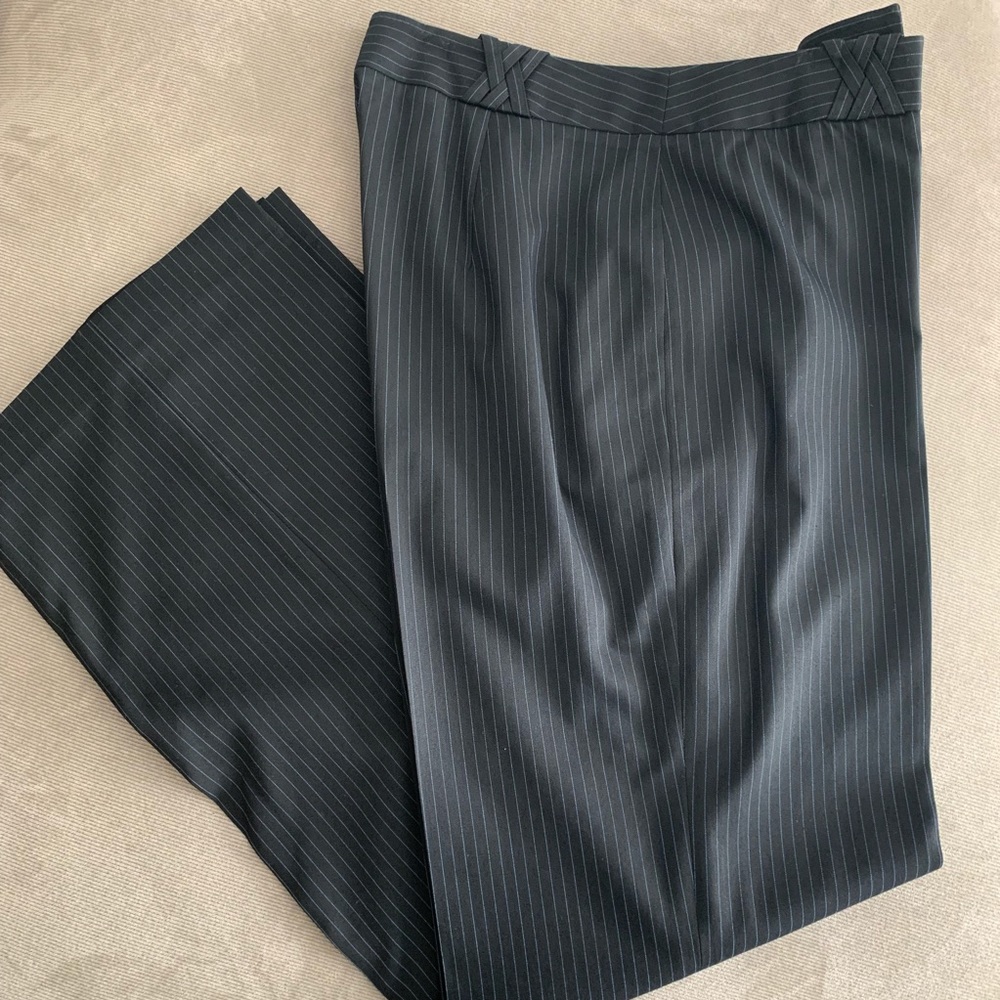 Ann Taylor Suit Pant, Black Striped, Size 6